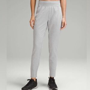 Lululemon Its Rulu run fleese Light Gray Joggers